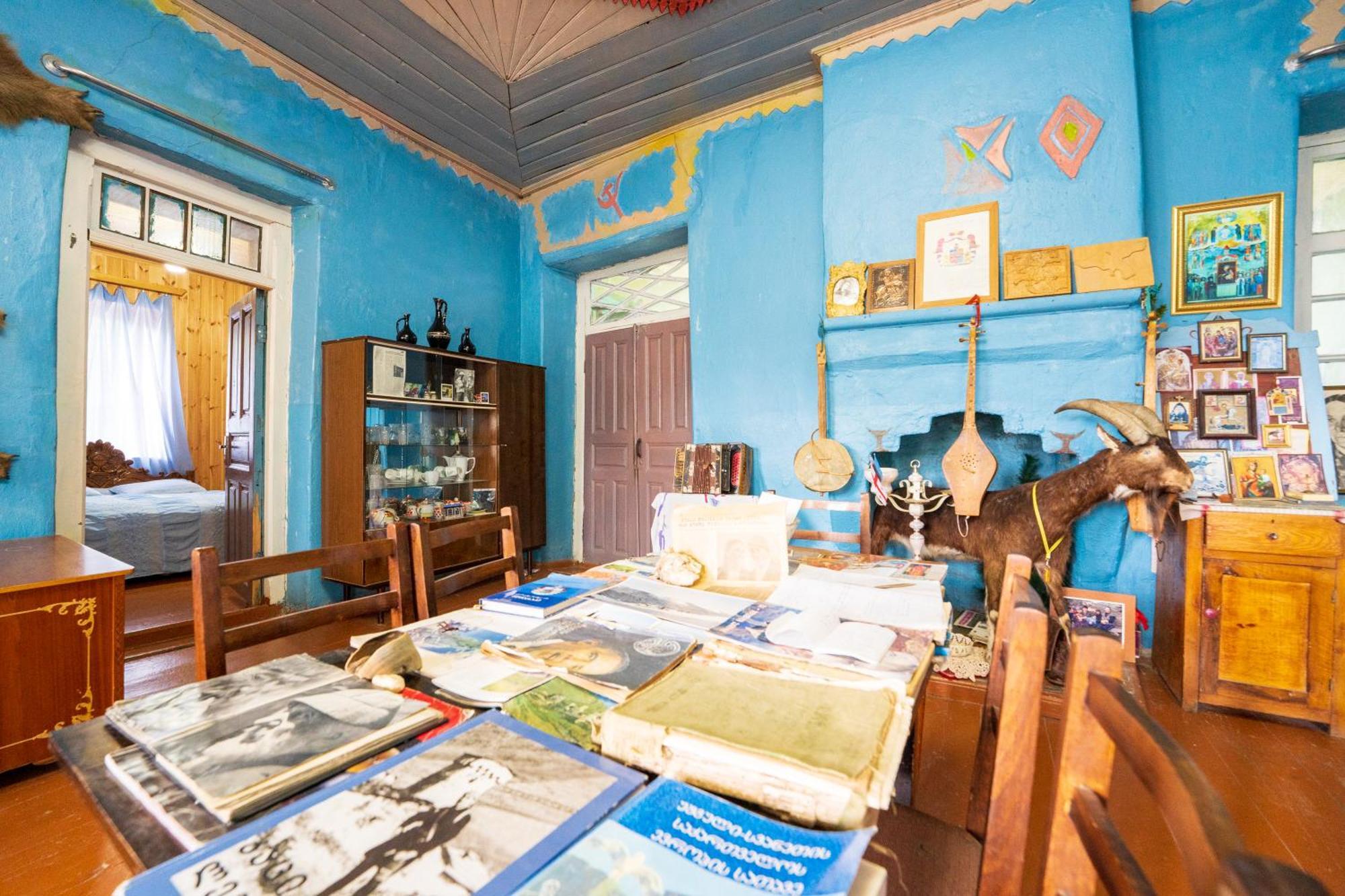 Guesthouse Svani Ushguli Bagian luar foto