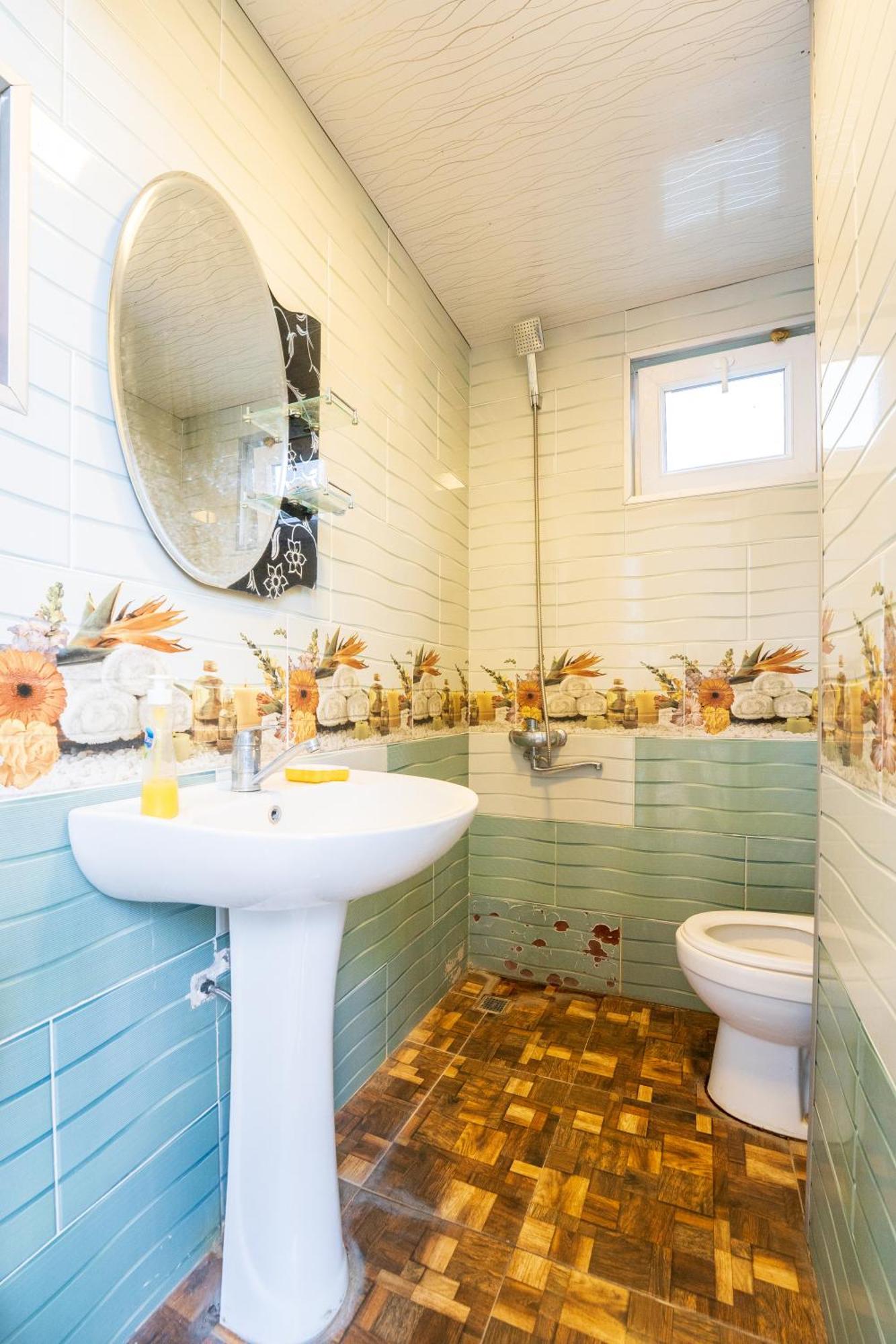 Guesthouse Svani Ushguli Bagian luar foto