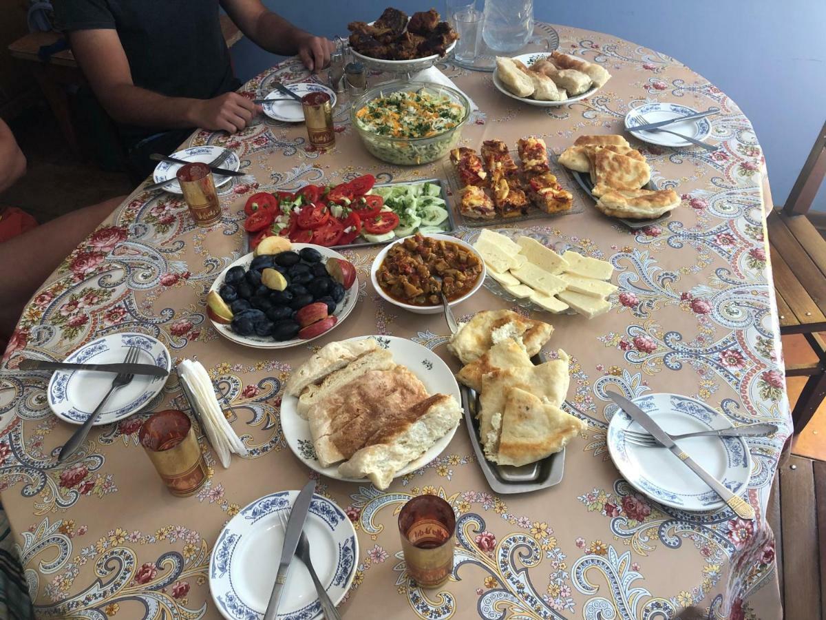 Guesthouse Svani Ushguli Bagian luar foto